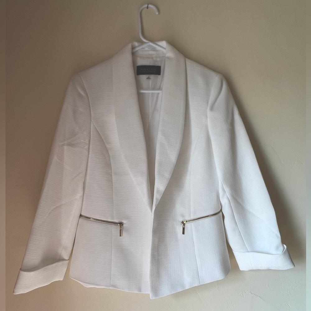 Evan Picone White Textured Blazer with Gold Zippers